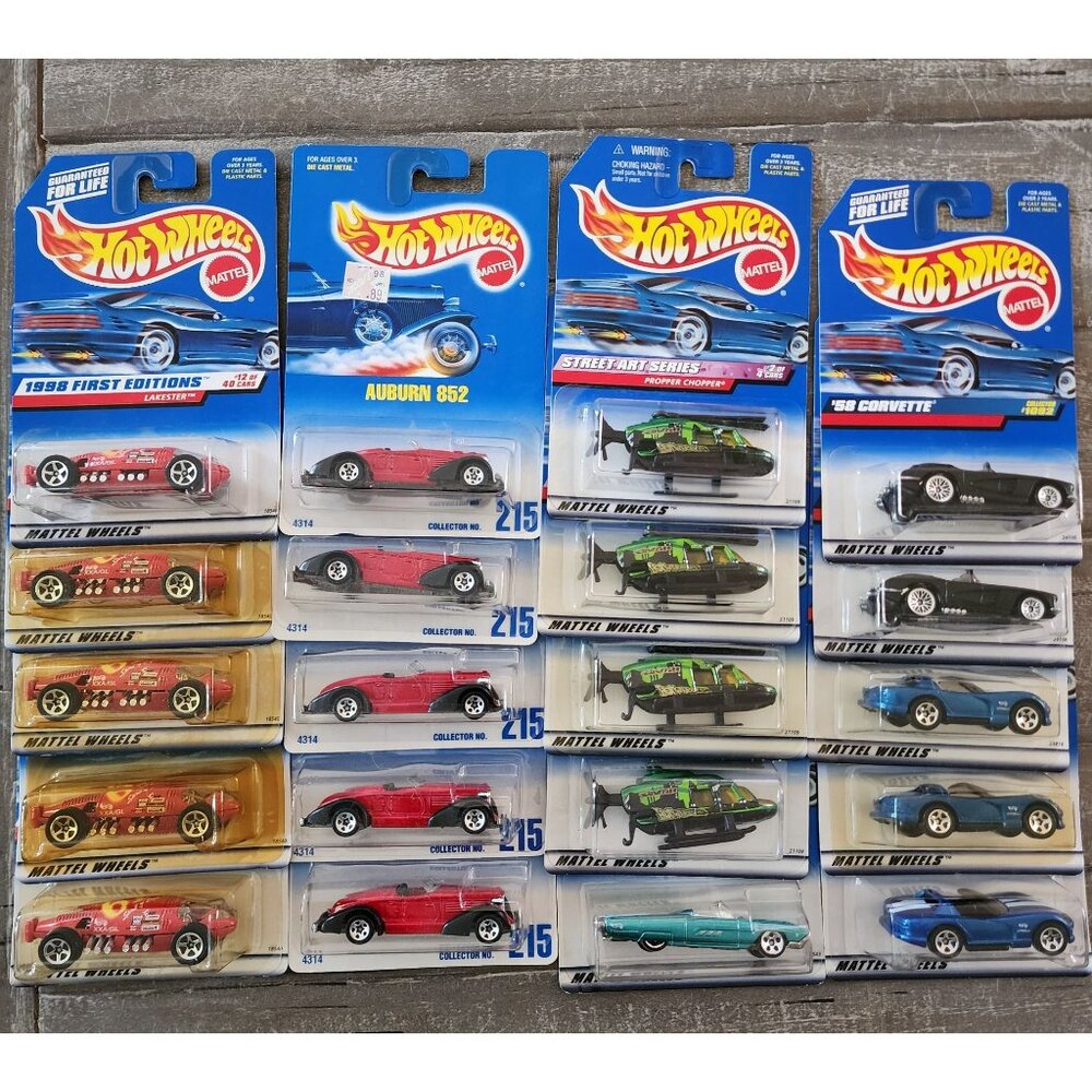 Hot Wheels Lot of 20 Diecast Cars‎ Auburn Corvette Viper T-Bird Proper Chopper